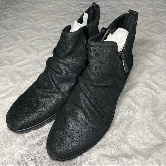 The FLEXX Slingshot Leather Wedge Booties in Black Graffio - Picture 5 of 8